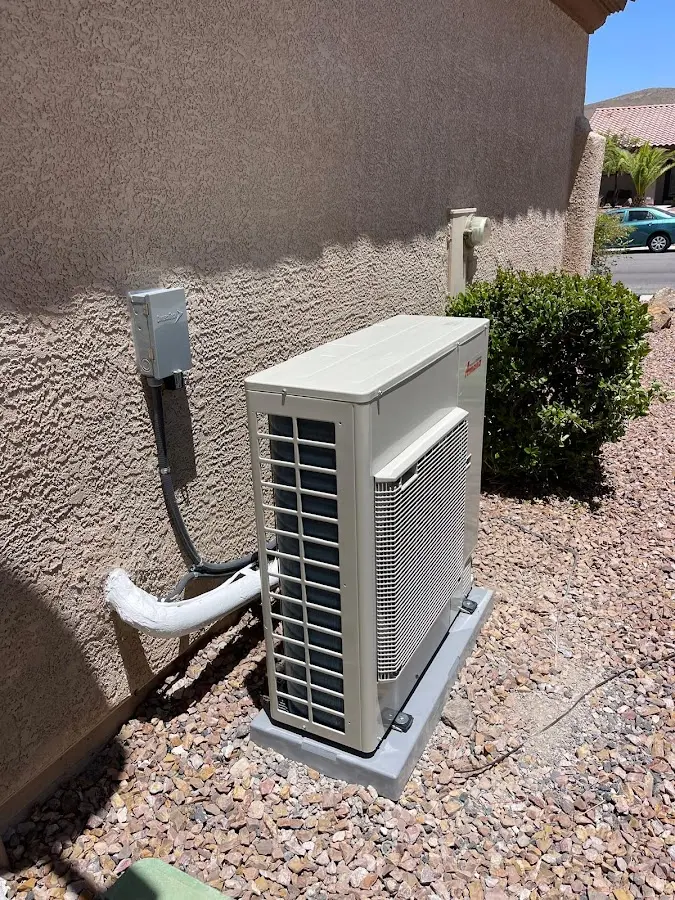 Residential air conditioning condenser unit in Mamakating